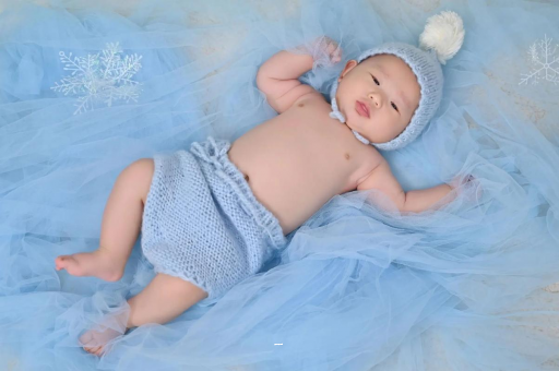 邹城摸孕妇肚子沾喜气